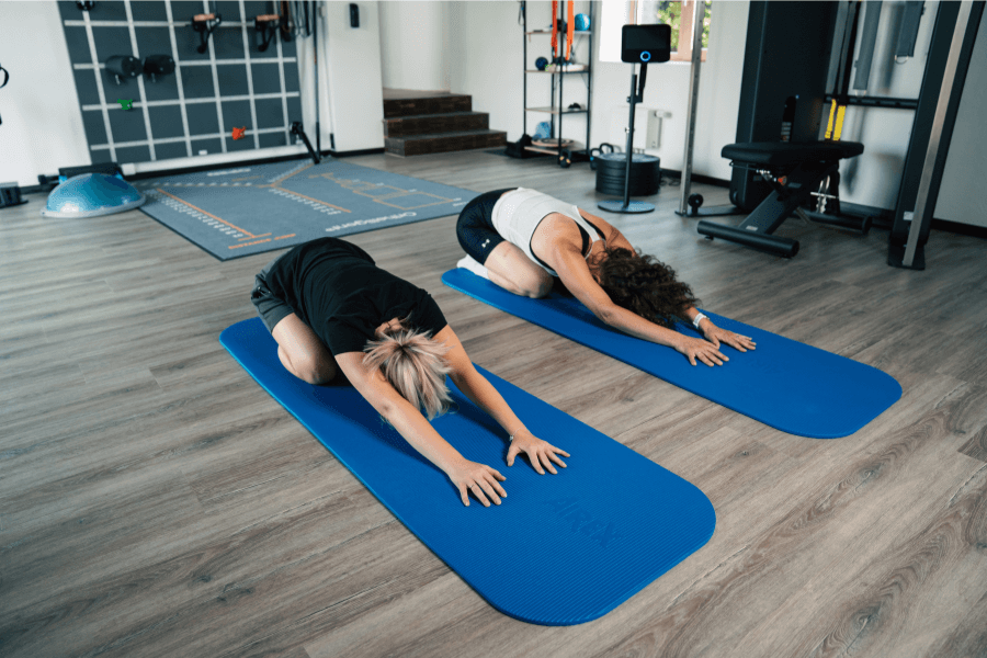 Impressionen_krankengymnastik-am-geraet_yoga